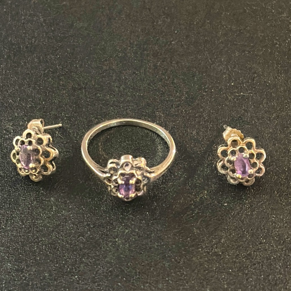 3 piece Vtg Antique sterling silver Amethyst stone ring & matching earrings set